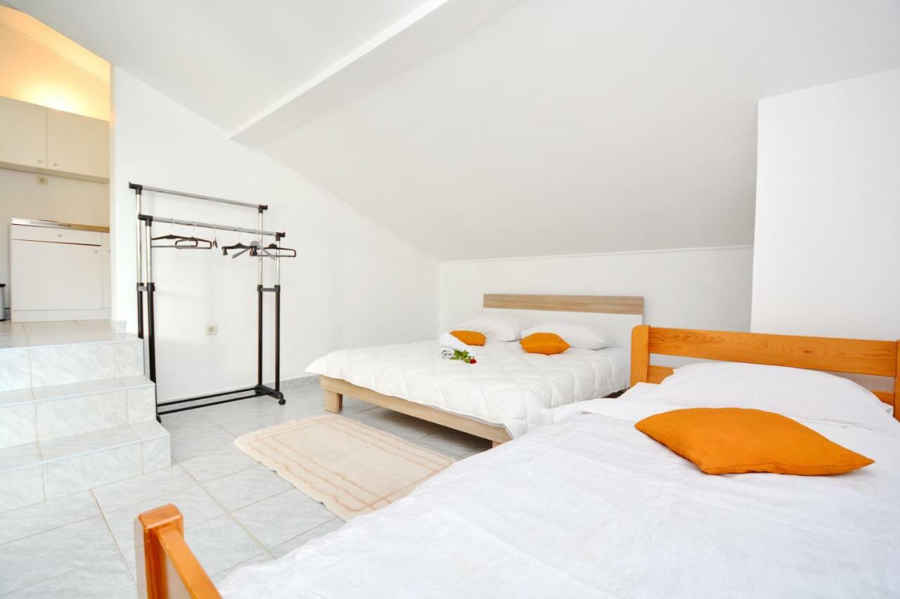 Apartmani Maca Sikovo Экстерьер фото