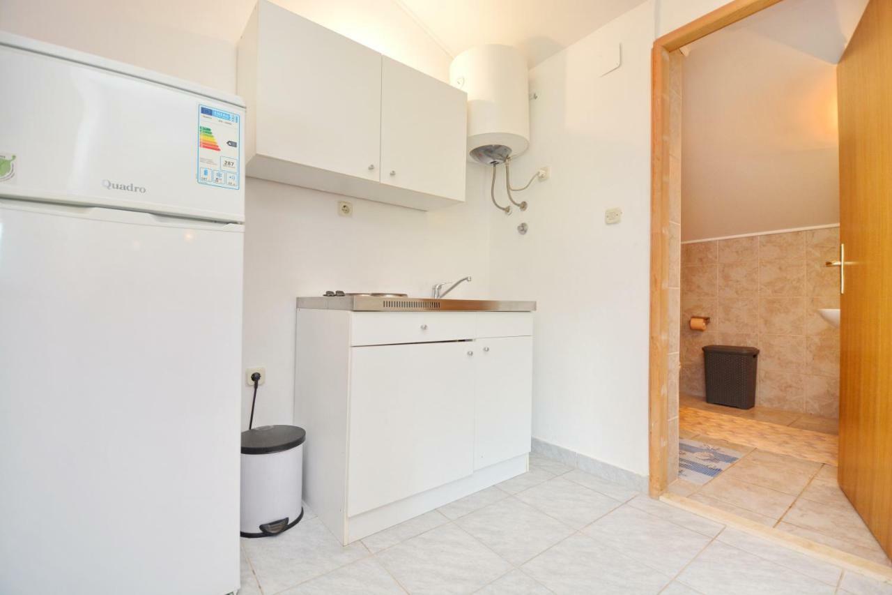 Apartmani Maca Sikovo Экстерьер фото