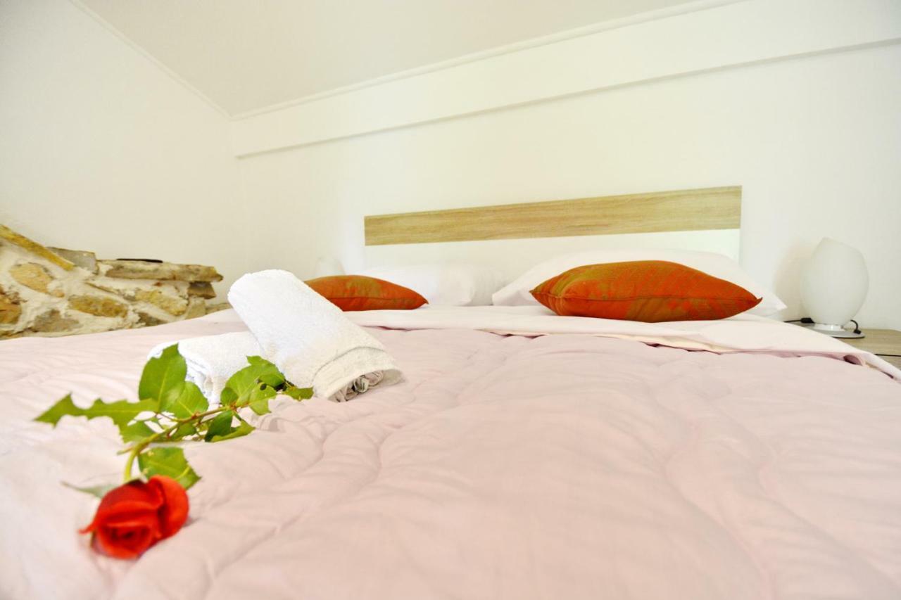 Apartmani Maca Sikovo Экстерьер фото