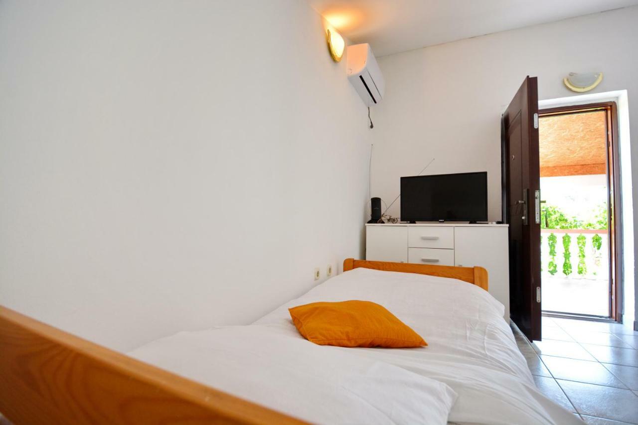 Apartmani Maca Sikovo Экстерьер фото